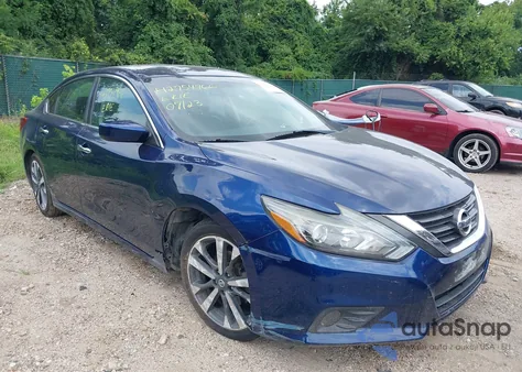 2017 Nissan Altima 2.5 Sr из США, поврежденный, VIN 1N4AL3AP2HC159093
